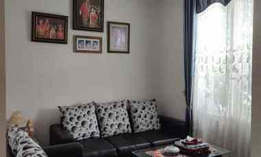 Rumah The Gayungsari, Hadap Utara, PLN 2200, Siap Huni