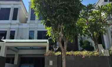 rumah the grand kenjeran strategis furnish