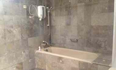 rumah tingkat mewah siap huni