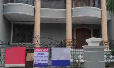 rumah untuk disewakan 4 lantai disunter tangerang