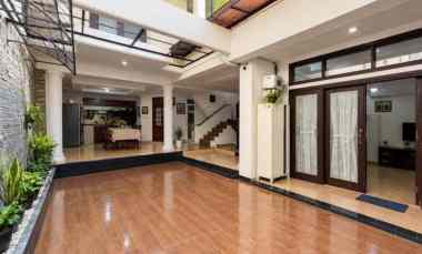 rumah usaha jl kartini