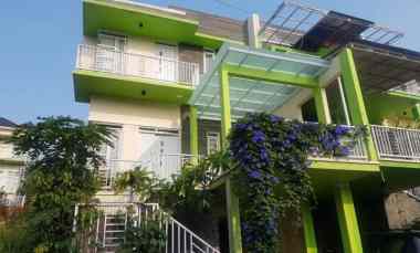 rumah view gunung manglayang