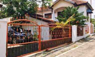 rumah view kota candisari semarang atas