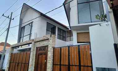 rumah villa dekat rsud kota malang