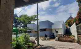 Rumah Villa dengan Private Pool di Ciomas Bogor
