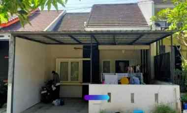 rumah villa krista banyumanik semarang