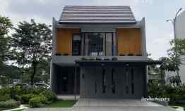 Rumah Exclusive Z Living Lake Garden Grand Wisata Bekasi