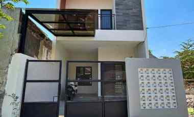 rungkut barata 2 lantai garasi 1 lebar 5