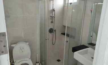 sewa rumah green lake city cluster australia tangerang