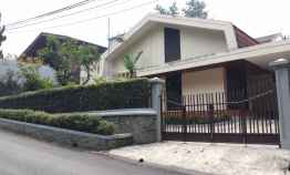 Rumah Huni di Komplek Setrasari Bandung Utara