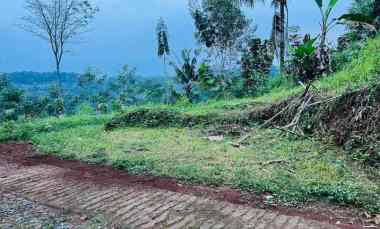 tanah 1651m view perbukitan karanganyar