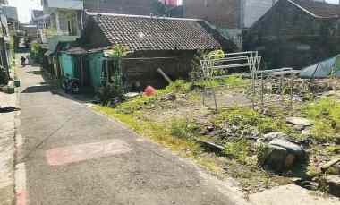 tanah 89m potensial bangun kost solo jawa tengah