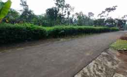 tanah barat pasar mojogedang