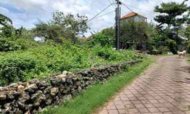 Tanah di Mumbul Lingkungan Villa dekat Nusa Dua Bali