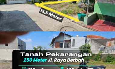 tanah hook dalam cluster di jalan raya berbah sleman