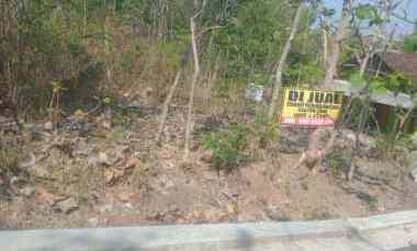tanah pekarangan siap bangun dua muka