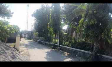 tanah tegal dekat jalan utama desa