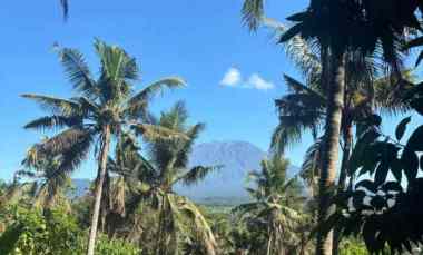 Tanah View Gunung dan Sawah