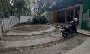 tempat usaha komersial raya darmo 1 lantai surabaya
