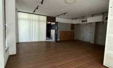 tempat usaha raya rungkut industri kidul strategis