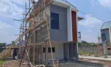 town house dekat kampus