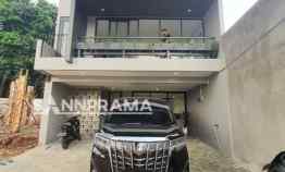 townhouse exclusive kemang selatan hanya 8 unit rn