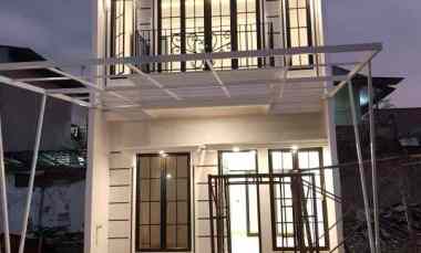Ubin Mansion Jagakarsa Rumah 2 Lantai dengan Rooftop