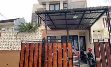 villa aktif full perabot di kota batu