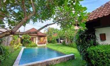 villa lantai 1 view sawah di denpasar utara